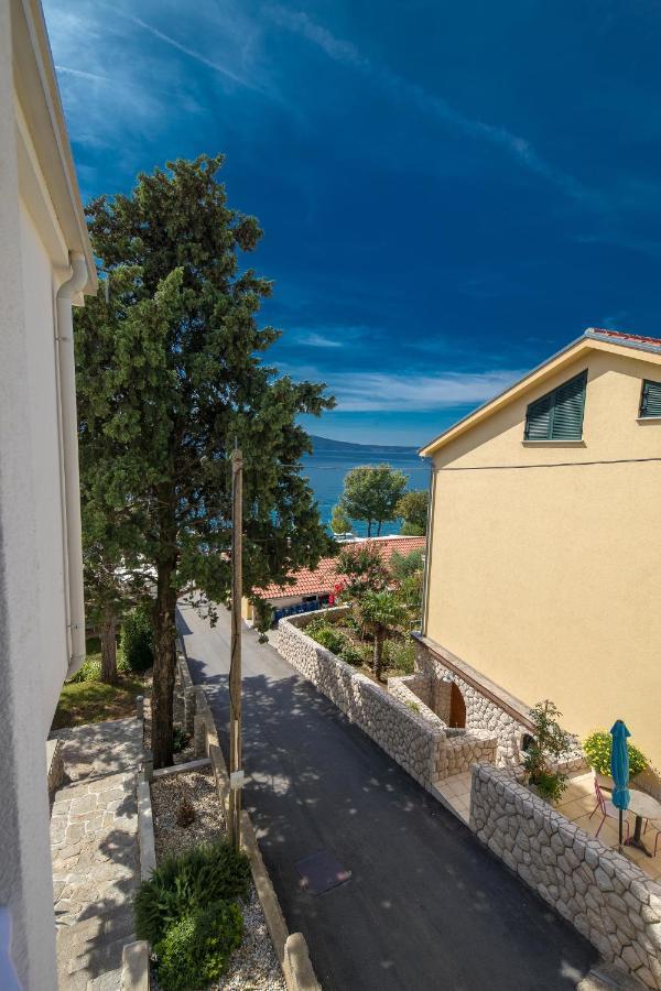 Rocky Beach Rooms Novi Vinodolski Exterior foto