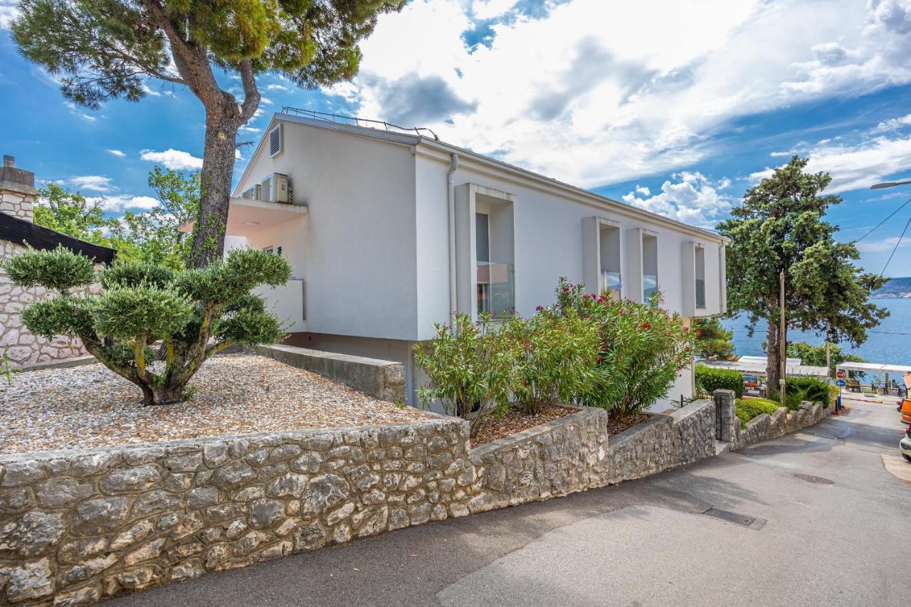 Rocky Beach Rooms Novi Vinodolski Exterior foto